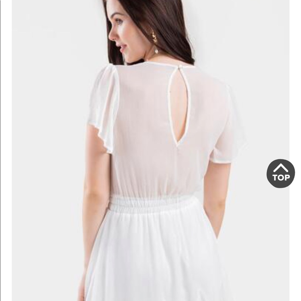 Francesca’s white dress